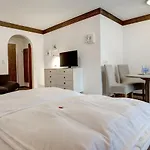 Forsthof Фермерский дом *