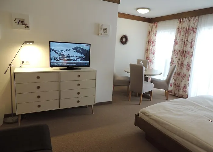 福尔斯多佛旅馆 * 麦舒芬